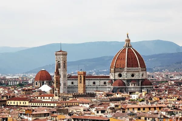 Florence Unfiltered: A Wild, Art-Soaked Adventure for the Ten-Day Wanderer Cover