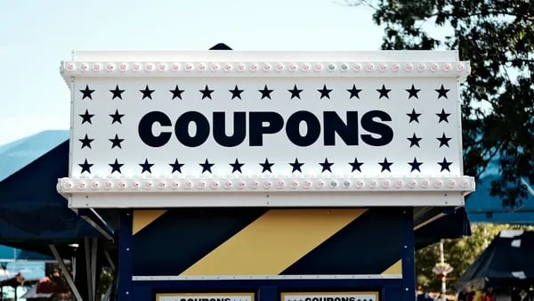 Confessions of a Coupon Hunter: How I Outsmart Expensive Shopping (And You Can Too) Cover